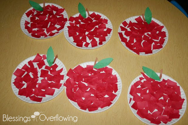 paper plate apples